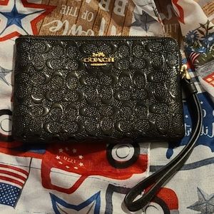 Coach signature C leather wristlet